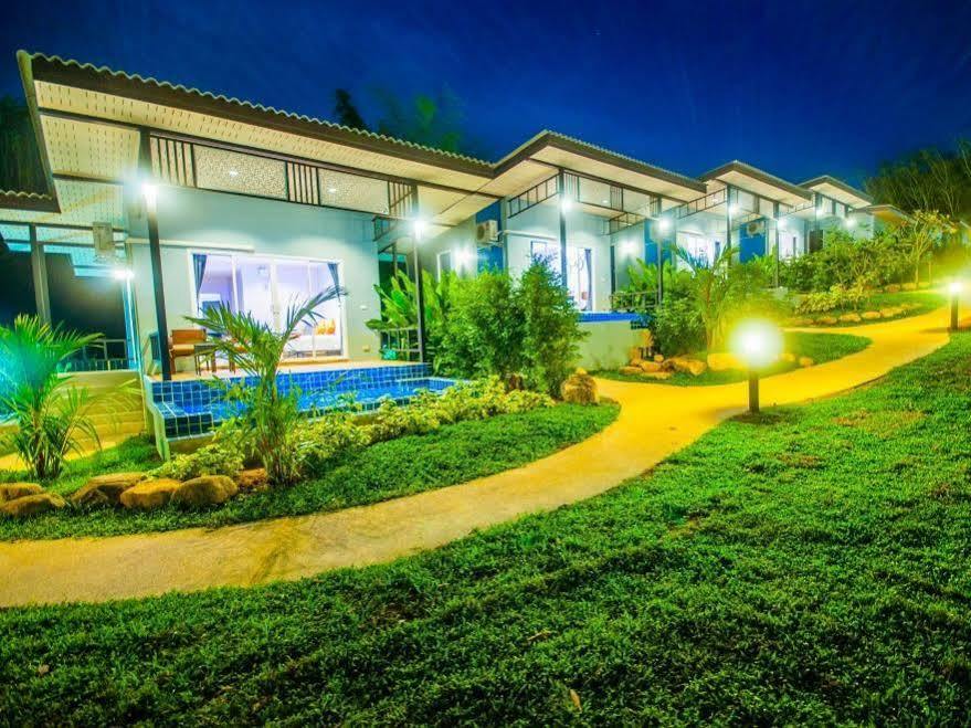 ชมพู รีสอร์ต เขาหลัก Hotel ภายนอก รูปภาพ